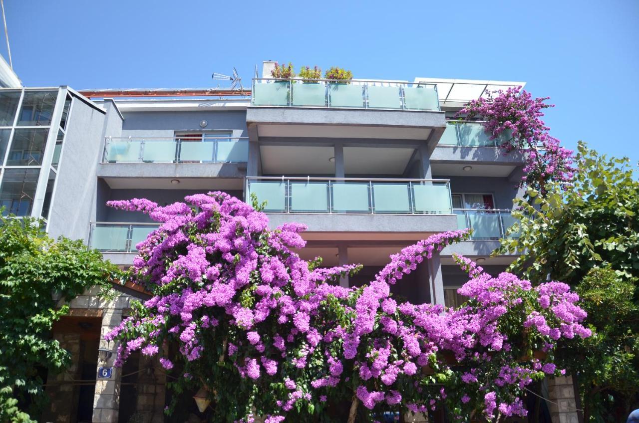 Aquarius Appartement Budva Buitenkant foto
