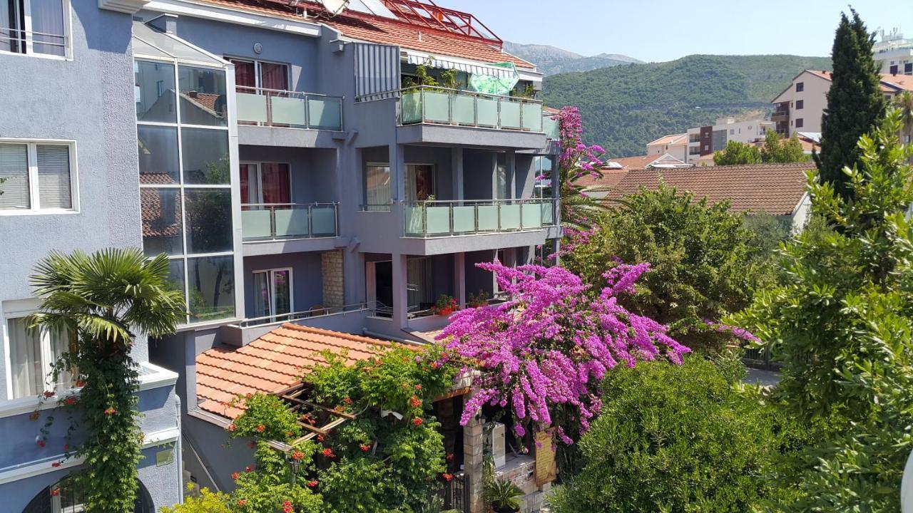 Aquarius Appartement Budva Buitenkant foto