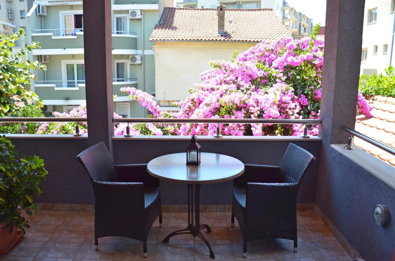 Aquarius Appartement Budva Buitenkant foto