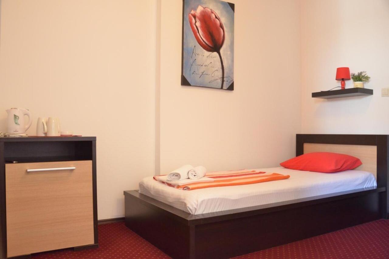 Aquarius Appartement Budva Buitenkant foto
